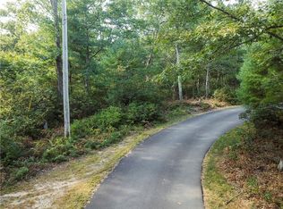 400D Gravelly Hill Rd, South Kingstown, RI 02879