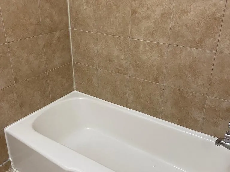 445 SW 27th Ave #205 — Photo 5