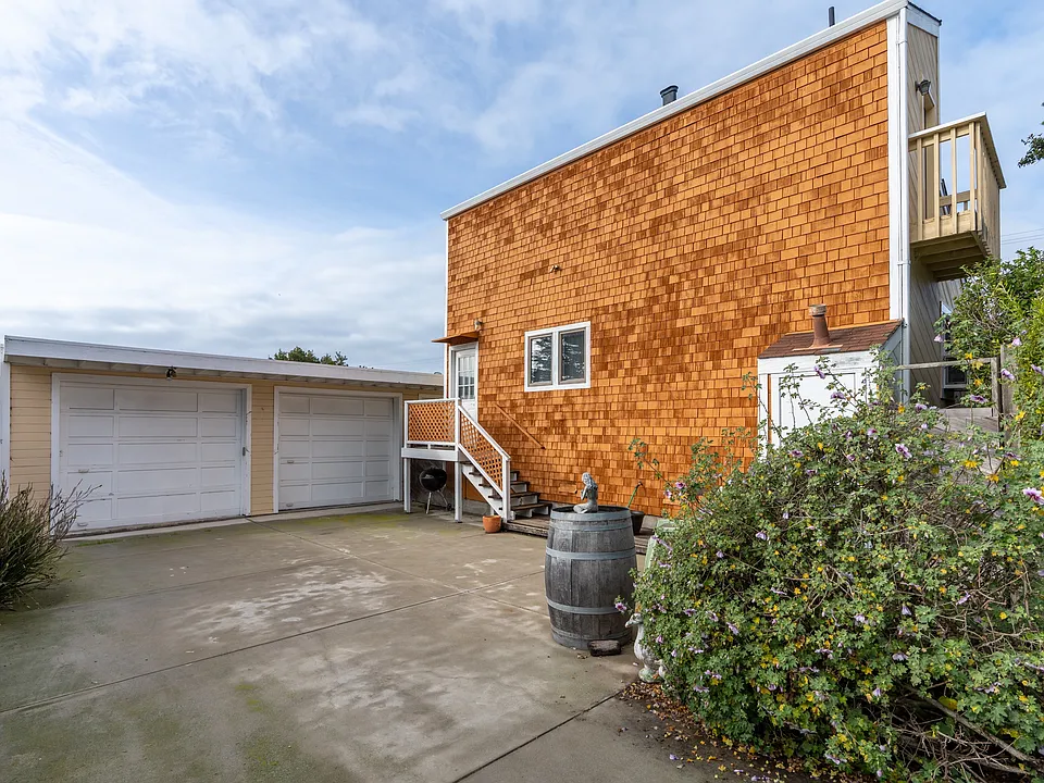 280 Brighton Rd #2