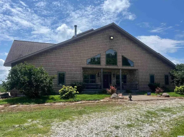 6914 Oak Ridge Ln, Quincy, IL 62305