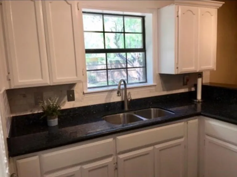 8524 Meadow Ln — Photo 7