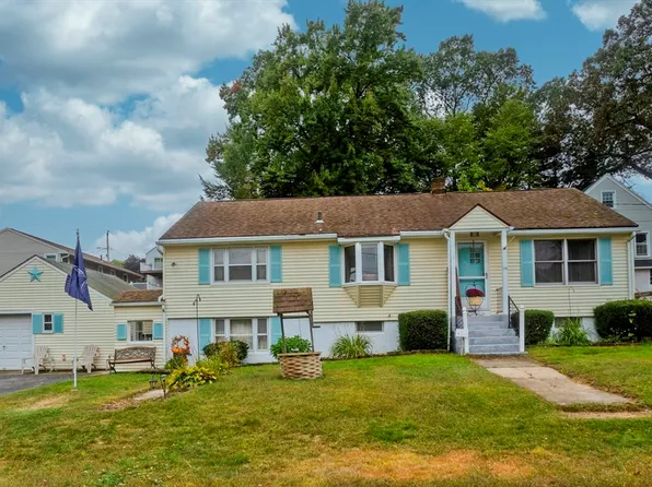 55 Bromont St, Chicopee, MA 01020