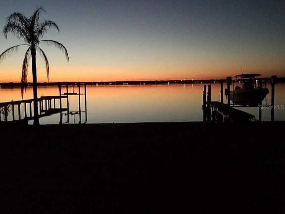 2nd image of 402 Shore Dr E