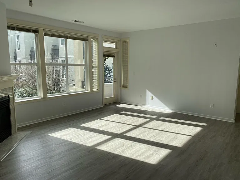 10045 NE 1st St #220 — Photo 5