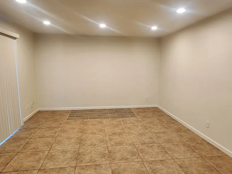 6955 S Land Park 1301 58th Ave — Photo 6