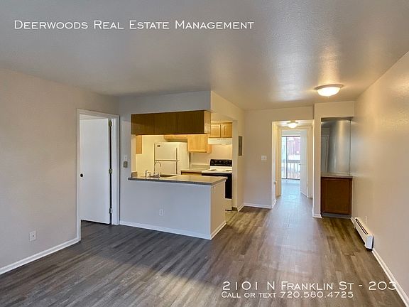 3rd image of 2101 N Franklin St #203
