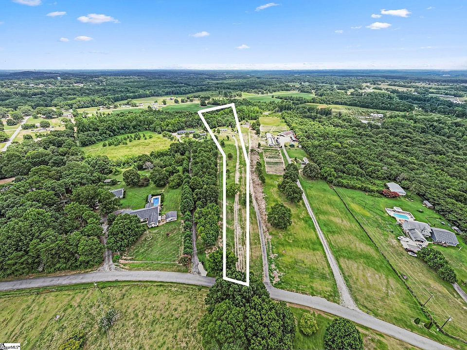 2nd image of 306 Blackwell Dr
