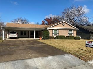 910 Canadian Cir, Grand Prairie, TX 75050