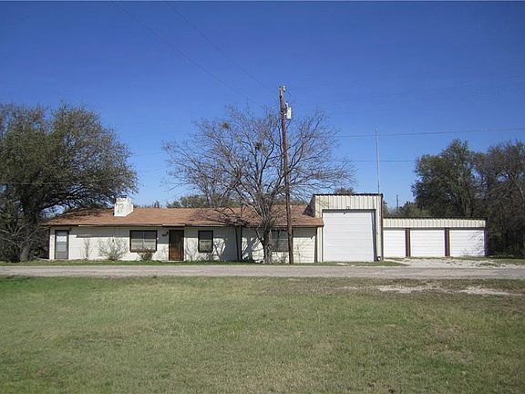 3rd image of 7216 Emerald Dr