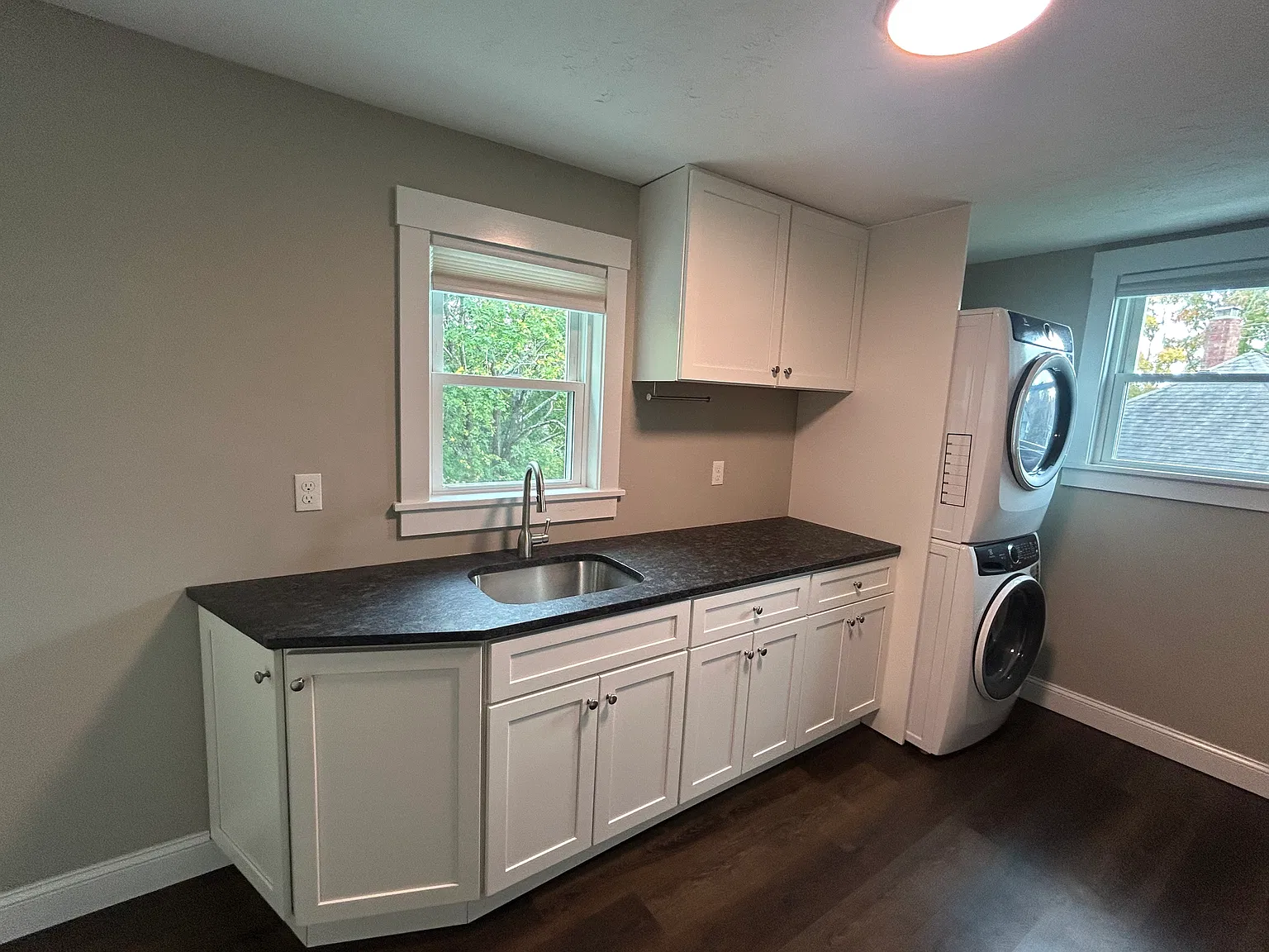 2 bed, 1100 sqft, $2,500 — Photo 2