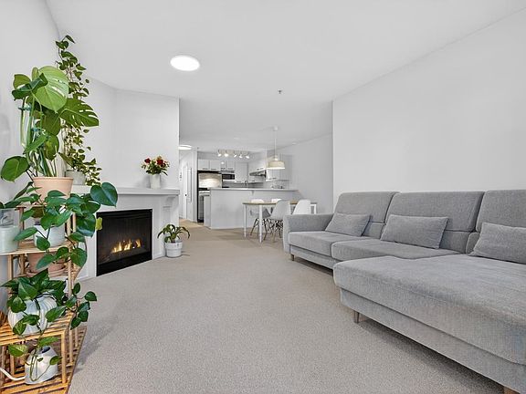 4th image of 9200 Ferndale Rd #220