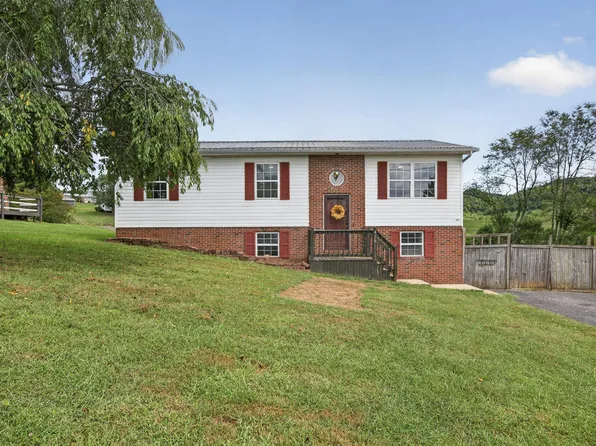 428 Clairmont Cir, Castlewood, VA 24224