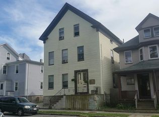 236 Maxfield St, New Bedford, MA 02740