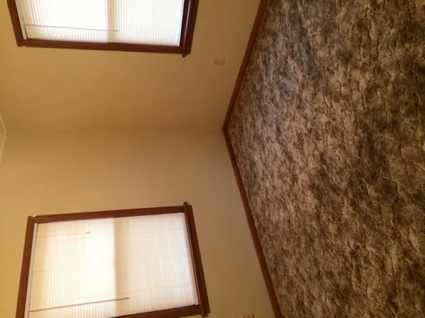 1713 N Meadowbrook Dr, Enid, OK 73701