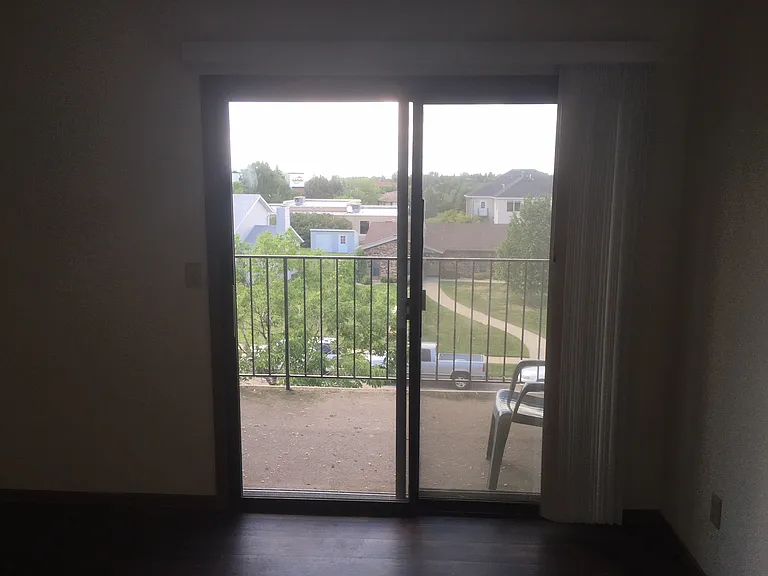 1727 N Grandview Ln #313 — Photo 4