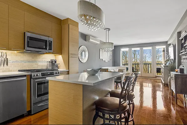 Sold by Compass | media 4