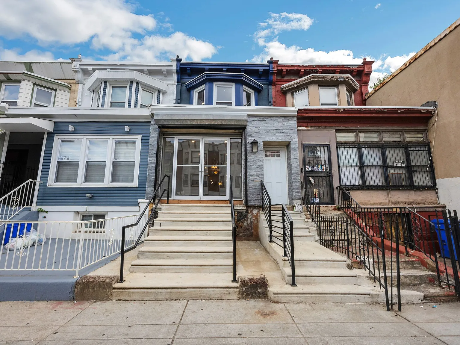2 bed, 700 sqft, $1,400 — Photo 3