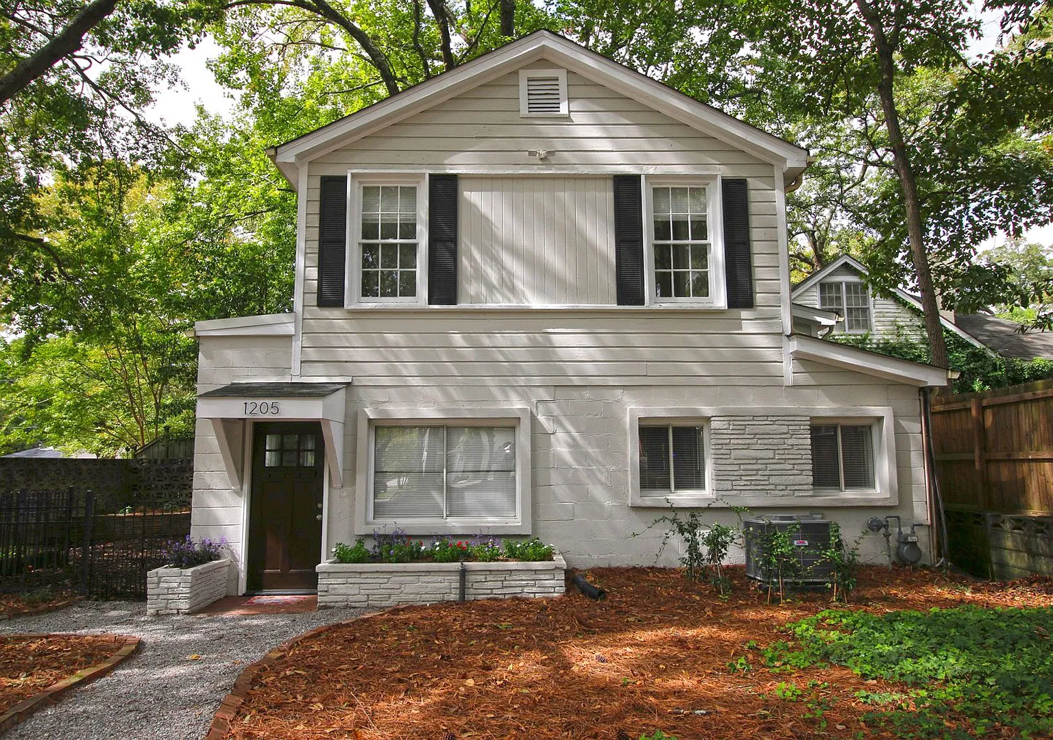 Spacious Student Home In Melrose Heights Pre-Leasing For 2027-2028 School Year — Photo 1