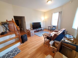 288 Prospect St APT 1, Cambridge, MA 02139