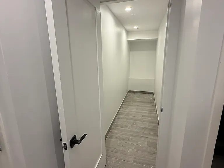 12 Locust St #1 — Photo 21