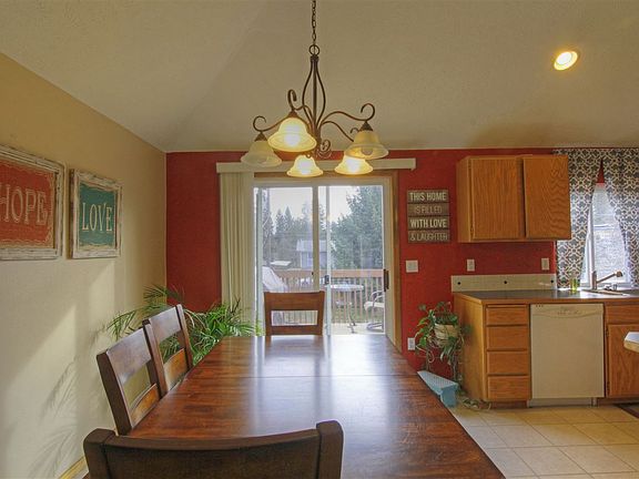 4th image of 4220 E 33rd Ave
