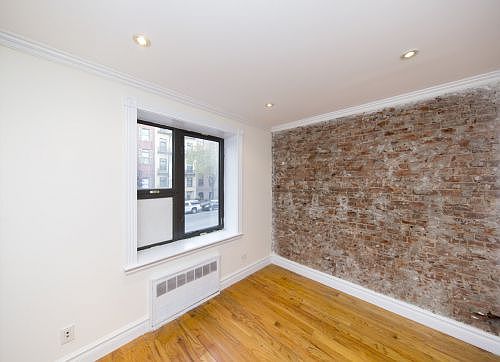 1st image of 535 Hudson St APT 3E