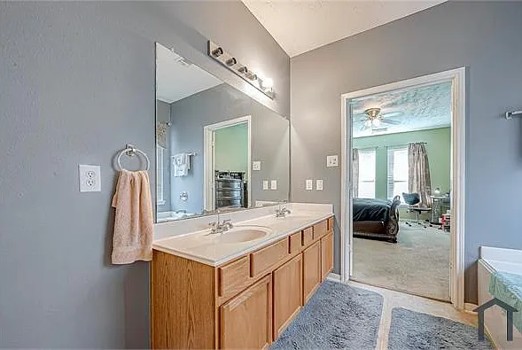 6319 Ballina Meadows Ct — Photo 19