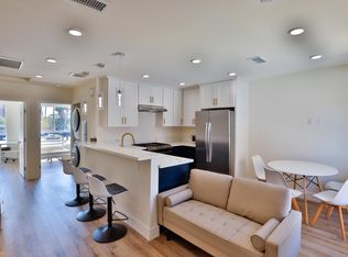1118 W 37th Dr APT 3, Los Angeles, CA 90007