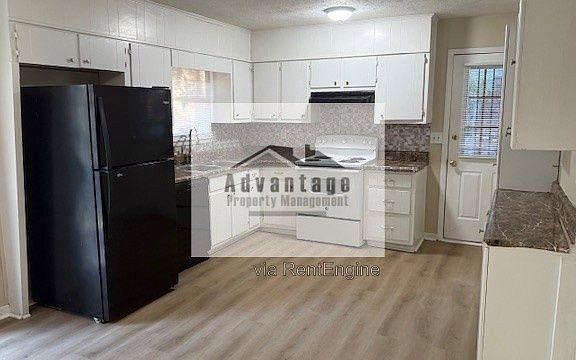 3rd image of 6017 Randy Ln