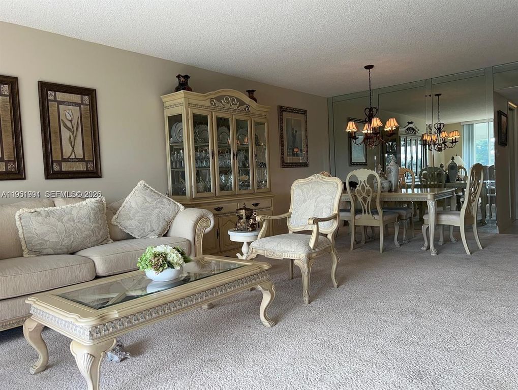 821 Cypress Blvd APT 312, photo 5