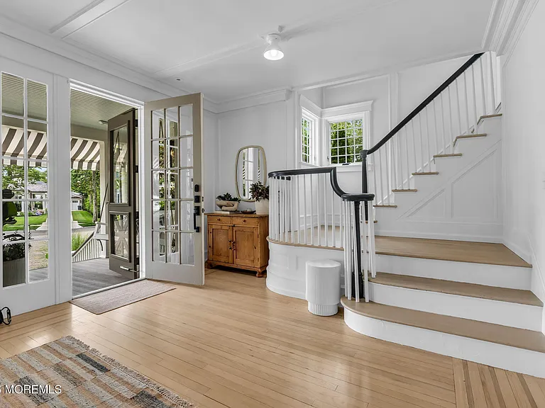 206 Brighton Ave — Photo 6