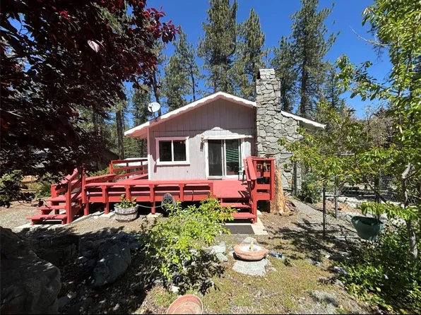 5746 Elm St, Wrightwood, CA 92397