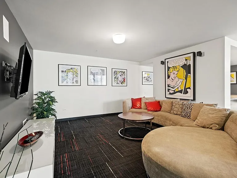 659 W Randolph St #1217 — Photo 24
