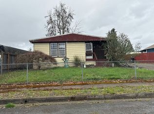 536 S 53rd St, Springfield, OR 97478