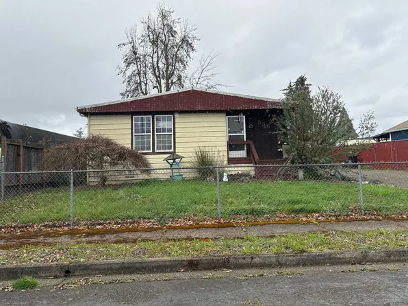 536 S 53rd St, Springfield, OR 97478
