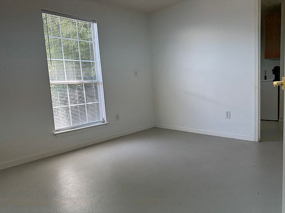 3rd image of 505A Hartley Rd #A