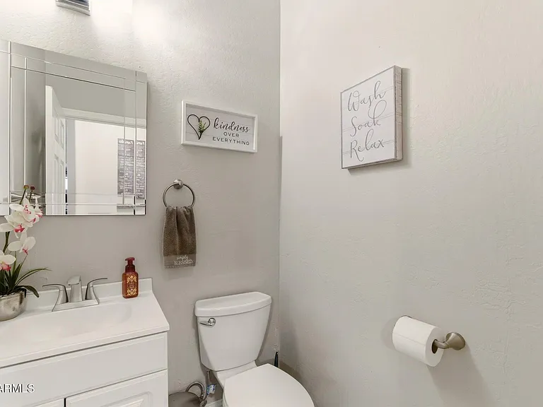 22250 W Ashleigh Marie Dr — Photo 32