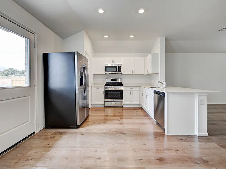 6100 Western Redbud Trl — Photo 19