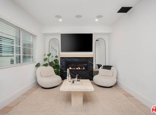 107 S Flores St #4, Los Angeles, CA 90048