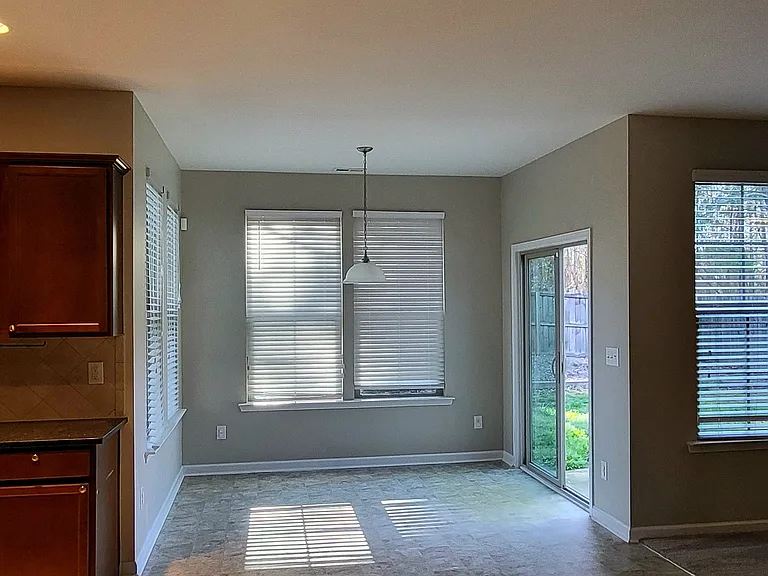 271 River Oak St — Photo 9