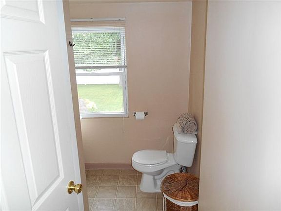 5th image of 5955 N Karle St