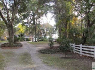 457 Starr Creek Rd, Richmond Hill, GA 31324