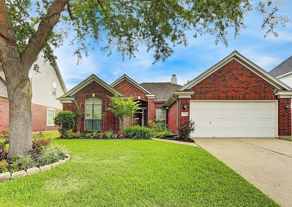 1st image of 15623 Brookwood Lake Pl