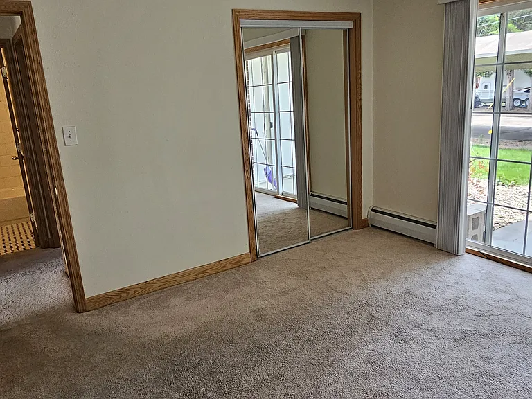 1433 S 6th Ave #2 — Photo 8