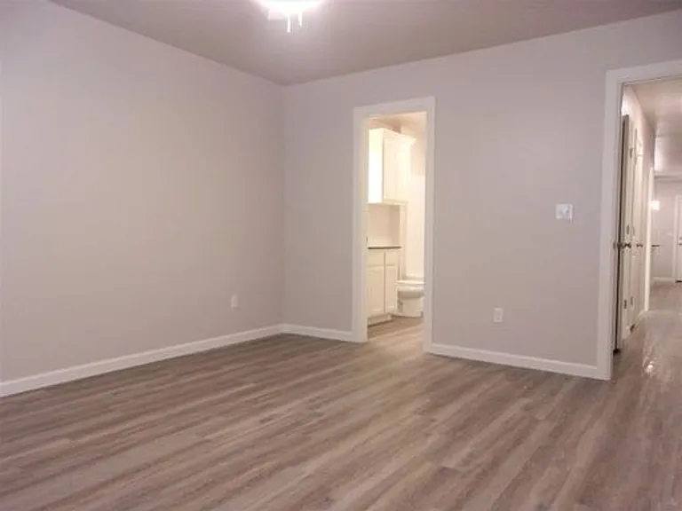11306 Keystone Rd — Photo 10