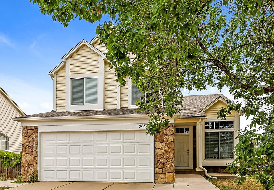 19830 E Hamilton Pl