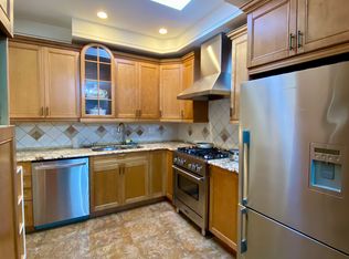 240 Bay 22 St #2, Brooklyn, NY 11214