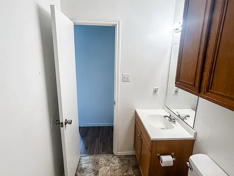 1604 Windward Dr #D — Photo 13
