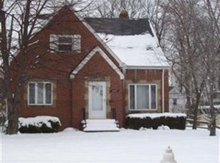 24551 Glenbrook Blvd, Euclid, OH
