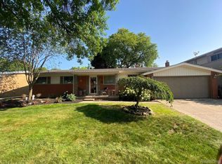 33128 Martin St, Livonia, MI 48154